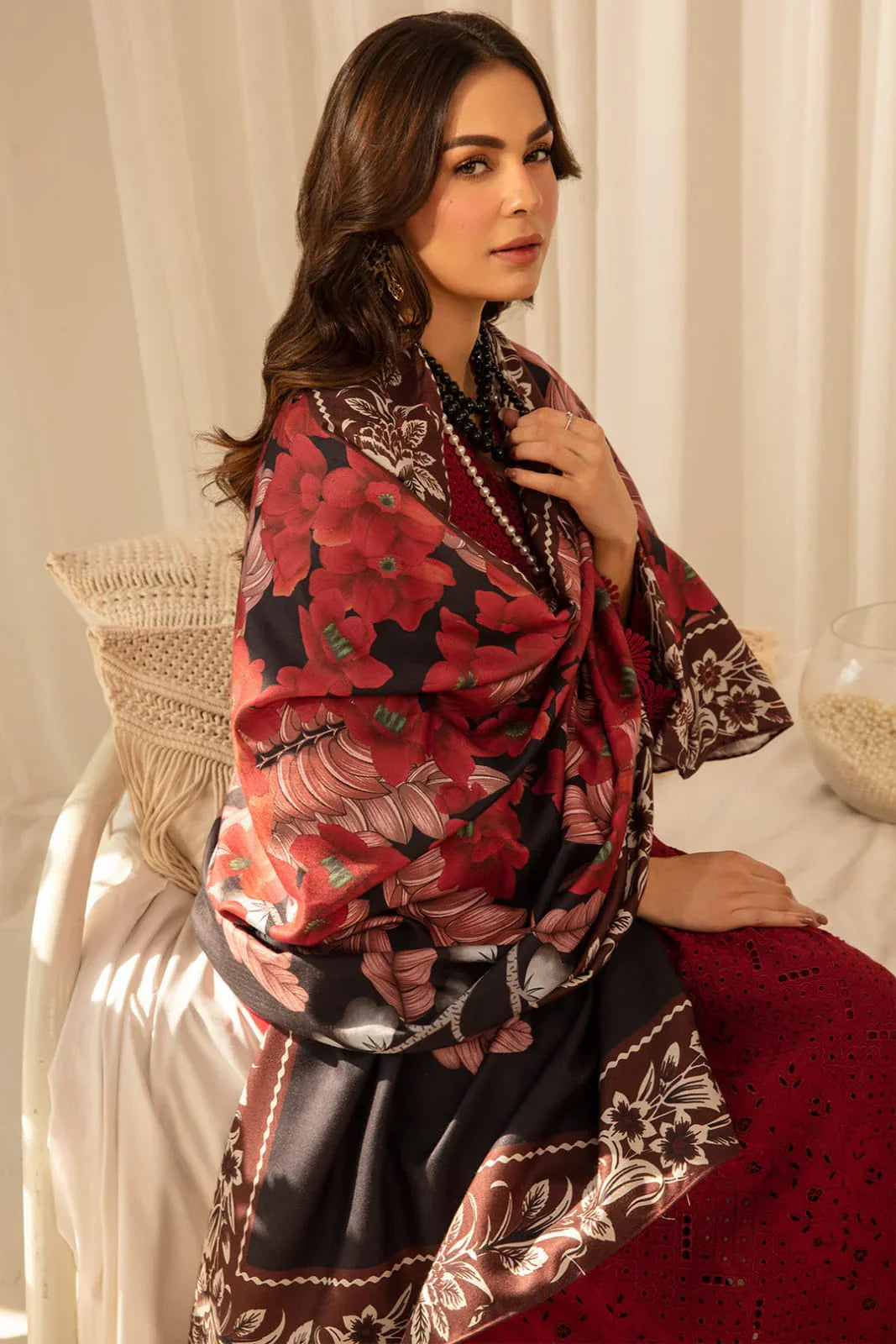 3 PC BORING EMBROIDERED LAWN SUIT-BG586